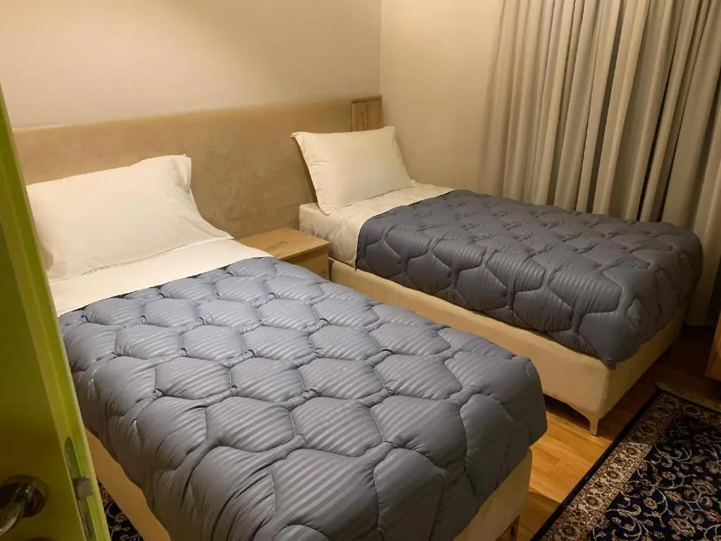 Moulin Bleu Rooms Tirana 3*,  Albania